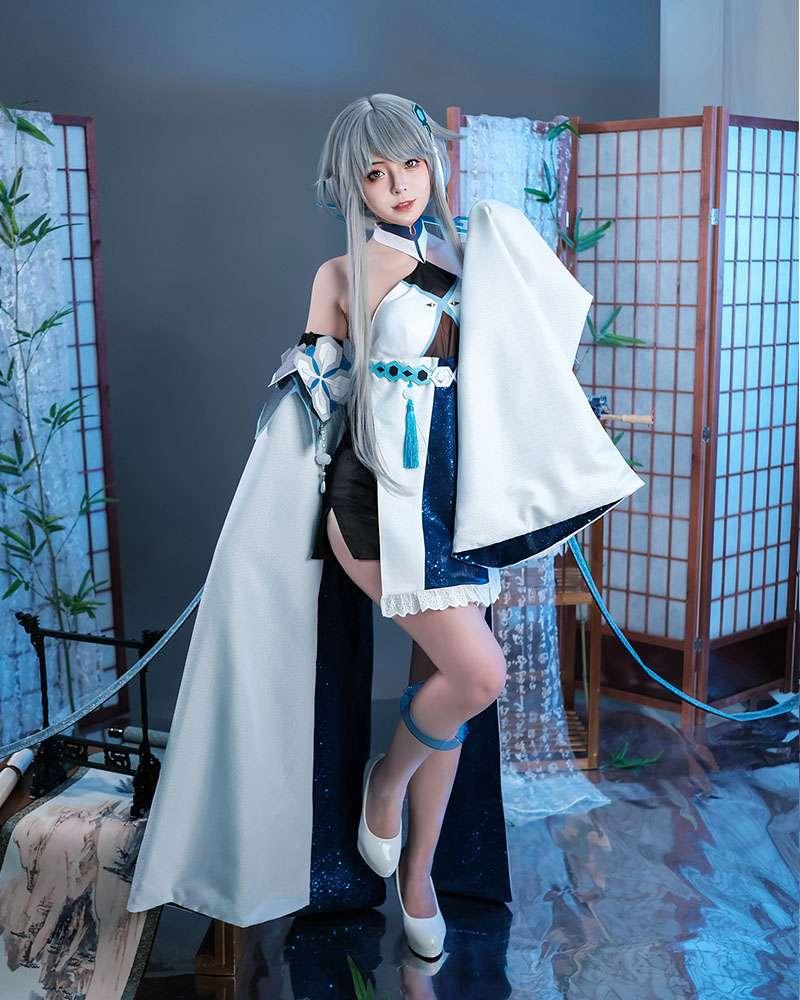 Genshin Impact Guizhong Cosplay Costume