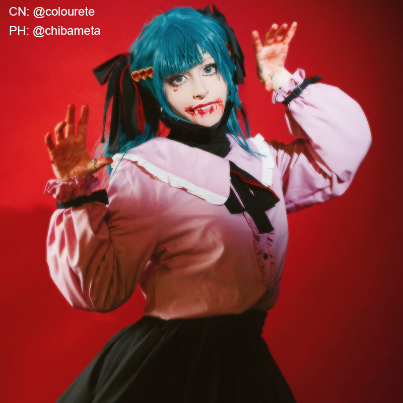 Hatsune Miku Vampire Cosplay Costume