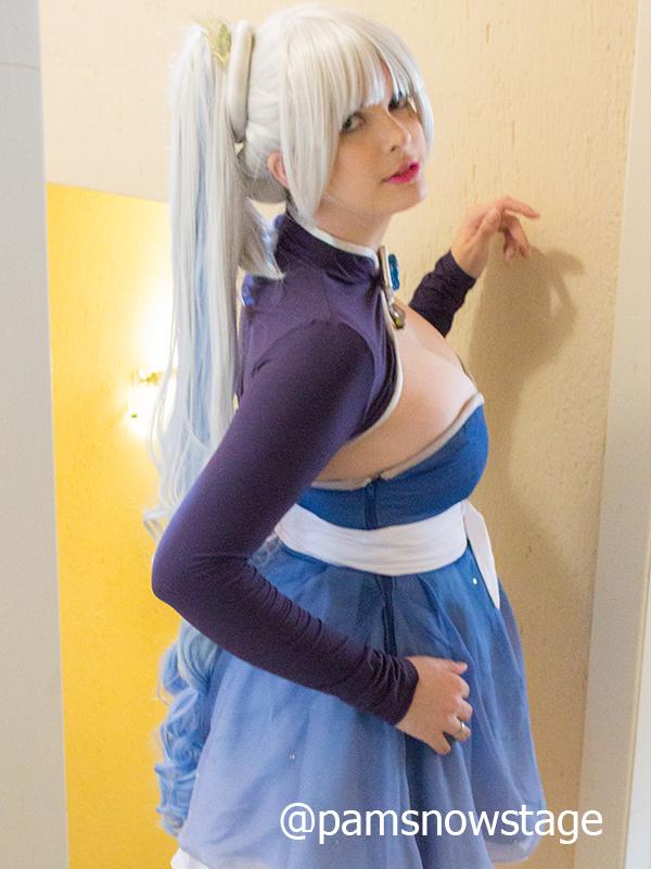 120cm Grey Fade Blue White Trailer Cos Wig With Ponytail