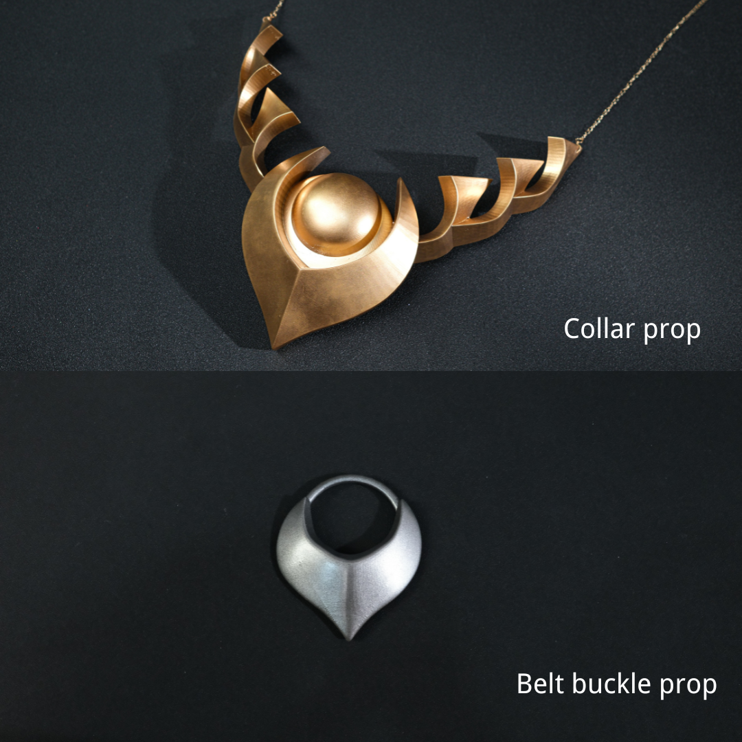 Gold collar prop and silver belt buckle prop on a dark background Rolecosplay LOL Aphelios Cosplay Costume
