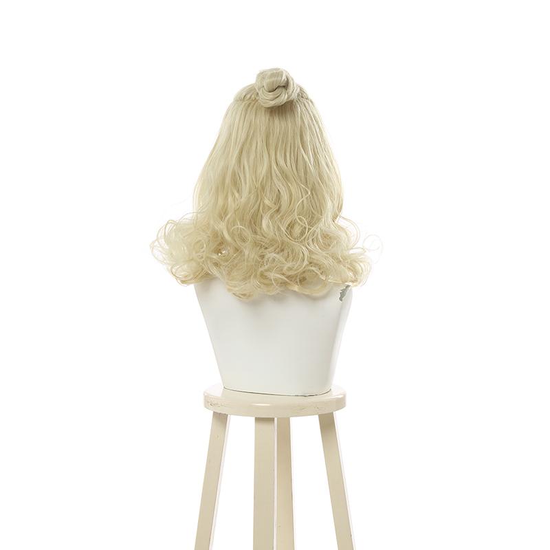 Animal Crossing Isbelle Long Curly Blond Cosplay Wigs